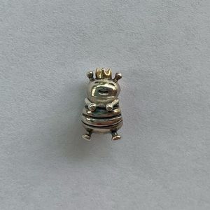 Authentic Pandora retired queen bee charm